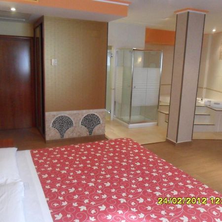 Motel Emporio Cabezon de Pisuerga Екстер'єр фото
